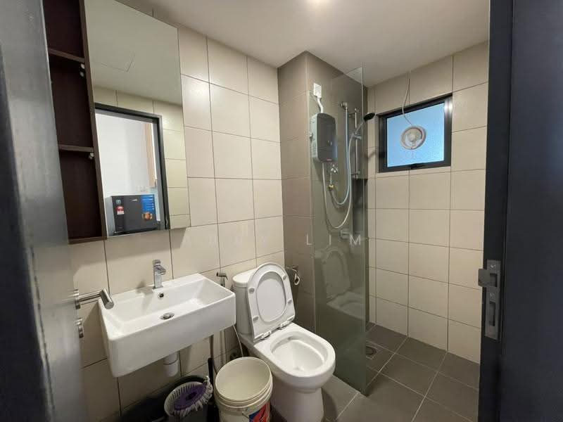 Service Residence for Rent at D'Quince Residences - Abby Lim - Bathroom - PropertyGuru.com.my