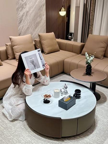 Kediaman Servis untuk Dijual di Golden Crown Residence - Angel Ko - Living Room - PropertyGuru.com.my