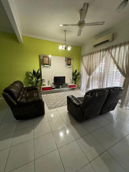 Rumah Teres 2-Tingkat untuk Disewa di Kemuning Utama (Shah Alam) - Edmund Lee - Living Room - PropertyGuru.com.my