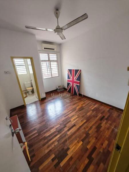 Rumah Teres 2-Tingkat untuk Disewa di Kemuning Utama (Shah Alam) - Edmund Lee - Interior - PropertyGuru.com.my