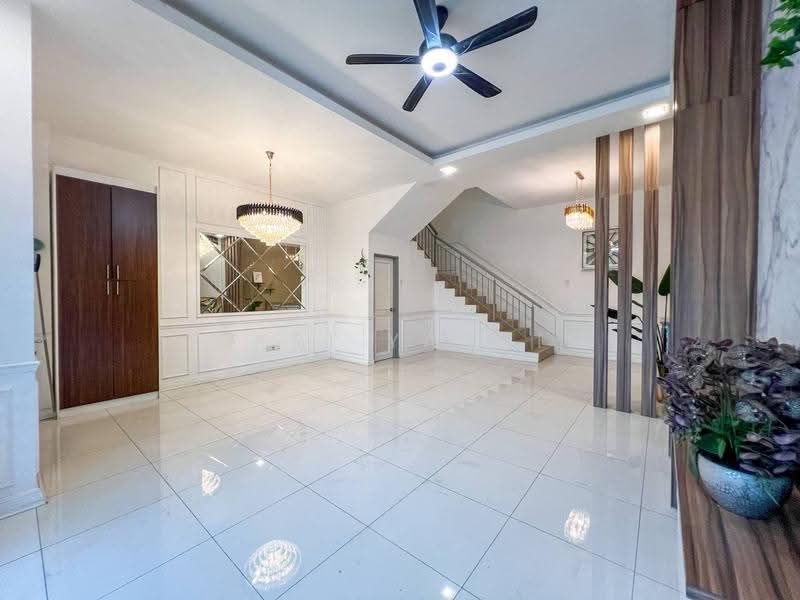 2.5-storey Terraced House for Sale in Sungai Merab (Dengkil) - Fikri Yasmin - PropertyGuru.com.my