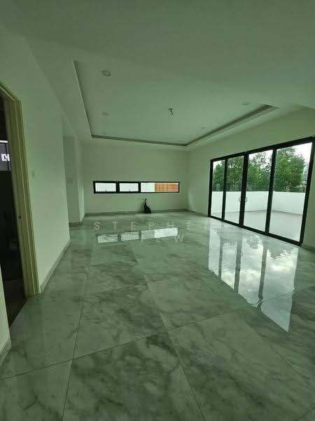 Semi-Detached House for Sale in Ipoh (Perak) - Stephen Siew - Living Room - PropertyGuru.com.my