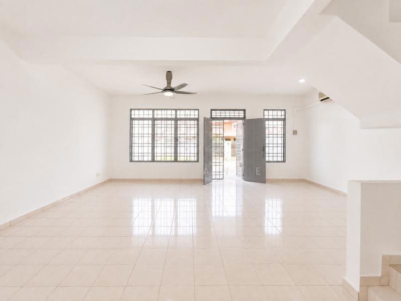 Rumah Teres 2-Tingkat untuk Dijual di Bandar Bukit Tinggi 2 (Klang) - Kho Daniel - Living Room - PropertyGuru.com.my