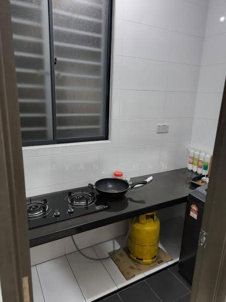 Condominium for Rent at The Henge - Evan Chan - Kitchen - PropertyGuru.com.my