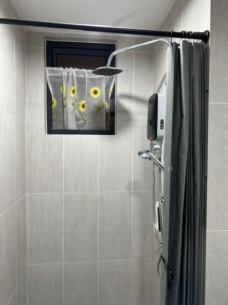 Service Residence for Rent at MKH Boulevard II - Jeff Cheah - Bathroom - PropertyGuru.com.my