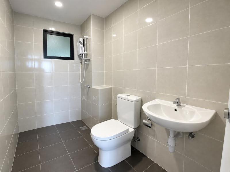 Service Residence for Rent at Huni @ Eco Ardence - Sam Chan - Bathroom - PropertyGuru.com.my