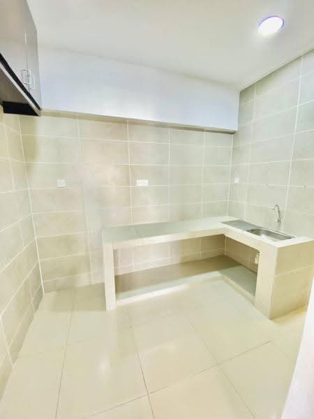 Condominium for Rent at Desaria Villa - Deeya Yusof - Kitchen - PropertyGuru.com.my