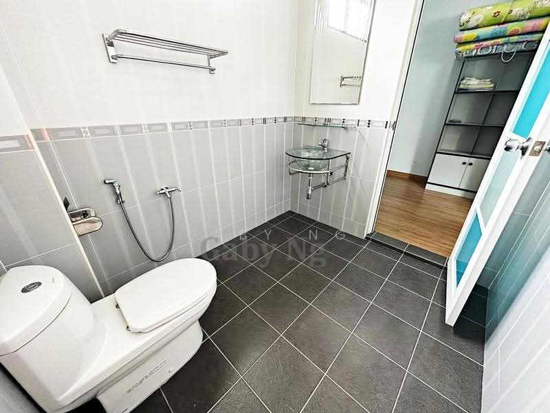 Bungalow House for Sale in Bandar Sungai Long (Selangor) - Gaby Ng - Bathroom - PropertyGuru.com.my