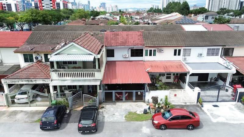 Terraced House for Sale in Taman Cheras Indah (Ampang) - Azli Ibrahim - Exterior - PropertyGuru.com.my