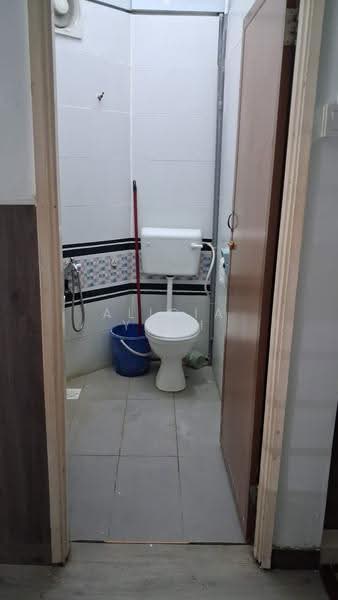 Terraced House for Rent in Taman Melawati (Ulu Kelang) - Alicia Yeoh - Bathroom - PropertyGuru.com.my