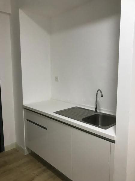 Kediaman Servis untuk Disewa di Eclipse Residence @ Pan'gaea - Jaycie Hew - Kitchen - PropertyGuru.com.my
