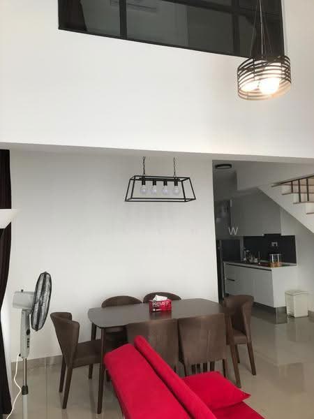 Kediaman Servis untuk Disewa di Eclipse Residence @ Pan'gaea - Jaycie Hew - Dining Room - PropertyGuru.com.my