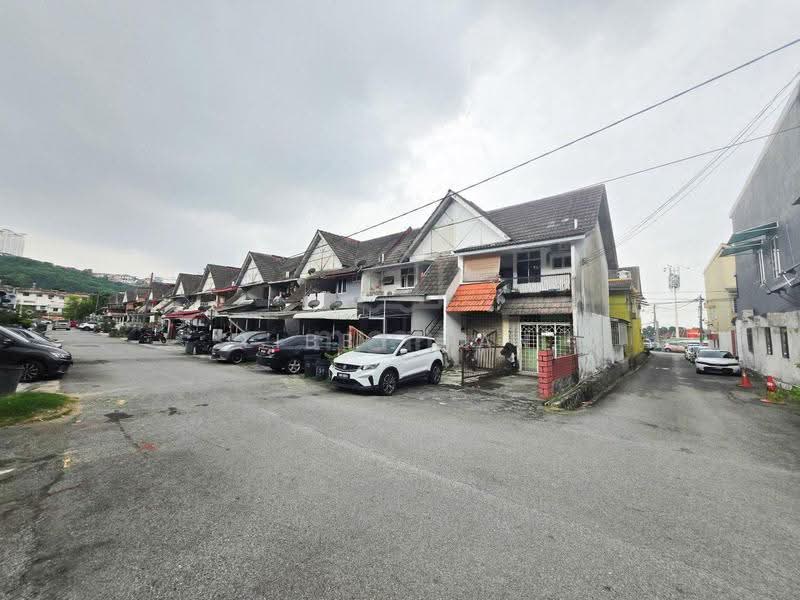 Rumah Bandar untuk Dijual di Taman Bukit Teratai (Ampang) - Libby Tan - Exterior - PropertyGuru.com.my