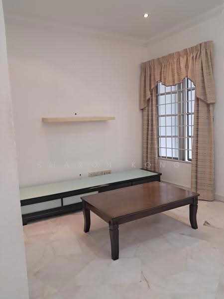 2-storey Terraced House for Rent in Usj 3d (Subang Jaya) - Sharon Kong - Living Room - PropertyGuru.com.my