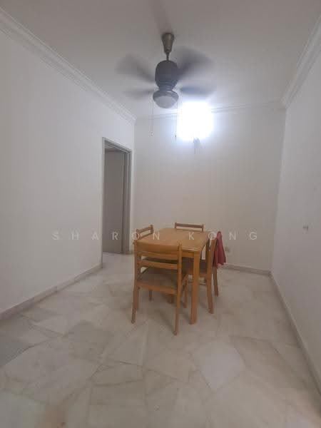 2-storey Terraced House for Rent in Usj 3d (Subang Jaya) - Sharon Kong - Dining Room - PropertyGuru.com.my