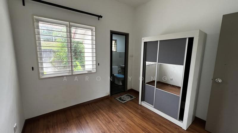 2-storey Terraced House for Sale in Bandar Kinrara Seksyen 1 (Bandar Kinrara) - Aaron Yong - Bedroom - PropertyGuru.com.my