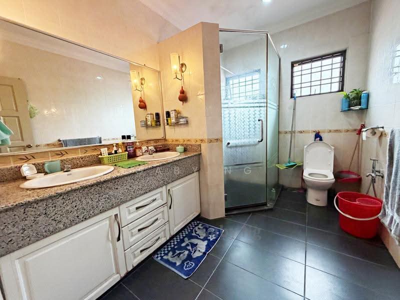 Semi-Detached House for Sale in Sungai Long (Bandar Sungai Long) - Gaby Ng - Bathroom - PropertyGuru.com.my