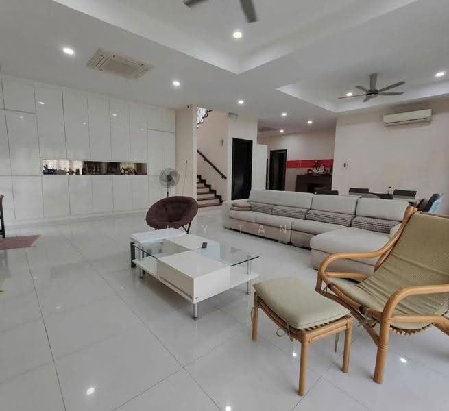 Rumah Banglo untuk Dijual di Bukit Sungai Long (Bandar Sungai Long) - Lily Tan - Living Room - PropertyGuru.com.my