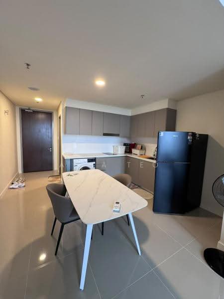 Service Residence for Rent at 8th & Stellar - Anna Teo - Kitchen - PropertyGuru.com.my