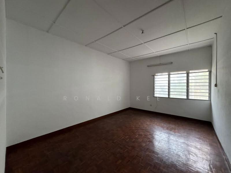 Terraced House for Sale in Minden Heights (Gelugor) - Ronald Kee - Interior - PropertyGuru.com.my