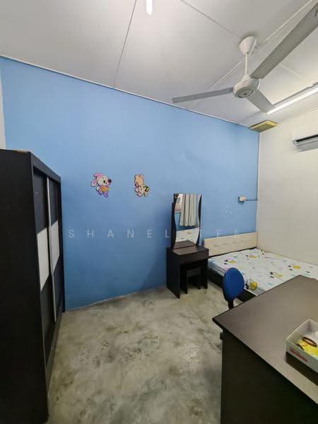 Rumah Teres 1-Tingkat untuk Dijual di Kluang (Johor) - Shanel Tee - Bedroom - PropertyGuru.com.my