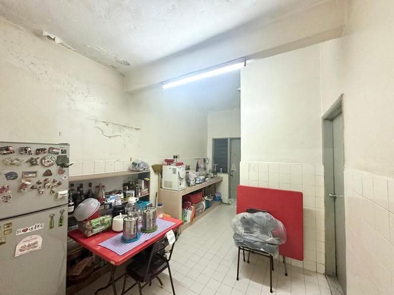 1-storey Terraced House for Sale in Taman Bukit Rawang Jaya (Rawang) - Dave Tan - Kitchen - PropertyGuru.com.my