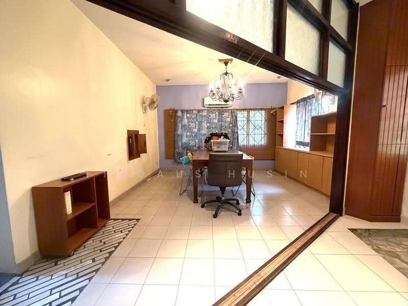 Bungalow House for Sale in Kampung Tunku (Petaling Jaya) - Firdaus Husin - PropertyGuru.com.my