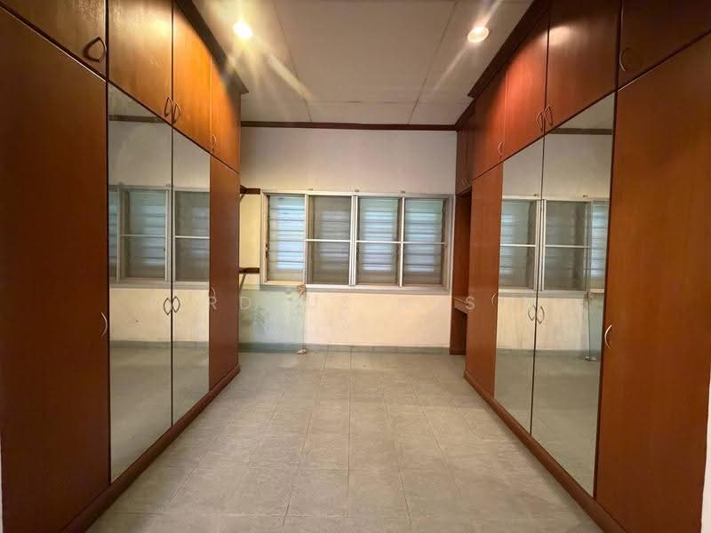 Bungalow House for Sale in Kampung Tunku (Petaling Jaya) - Firdaus Husin - PropertyGuru.com.my