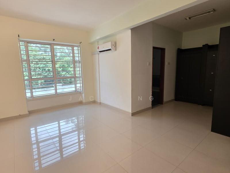 2-storey Terraced House for Sale in Taman Bukit Suria II (Cheras) - Jackie Ng - Living Room - PropertyGuru.com.my