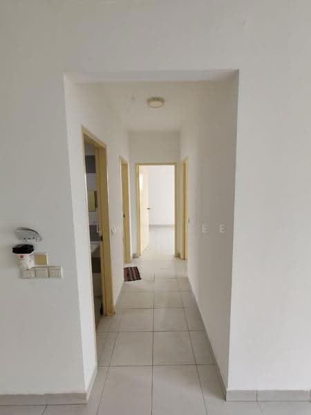 Apartment for Rent at Seri Intan Apartment - Alwin Lee - Corridor - PropertyGuru.com.my