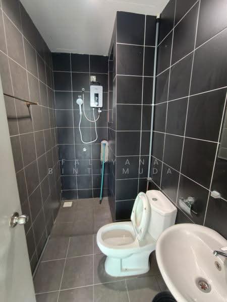 Kediaman Servis untuk Dijual di The Zizz @ Damansara North - Faliyana binti Muda - PropertyGuru.com.my