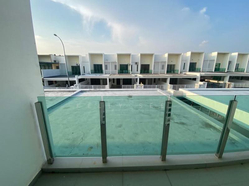 2-storey Terraced House for Rent in Bandar Sri Sendayan (Negeri Sembilan) - Kelly See - Exterior - PropertyGuru.com.my