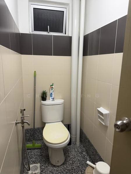 Kedai / Pejabat untuk Disewa di Taman Mount Austin (Tebrau) - Chloe Ying - Bathroom - PropertyGuru.com.my