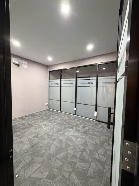 Kedai / Pejabat untuk Disewa di Taman Mount Austin (Tebrau) - Chloe Ying - Interior - PropertyGuru.com.my