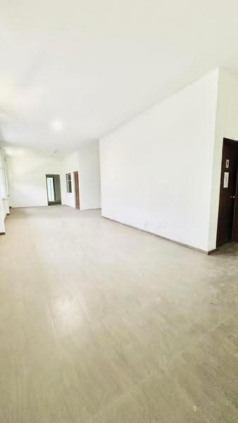 Factory for Rent in Kampung Seelong Jaya (Senai) - Ryan Eo - Interior - PropertyGuru.com.my
