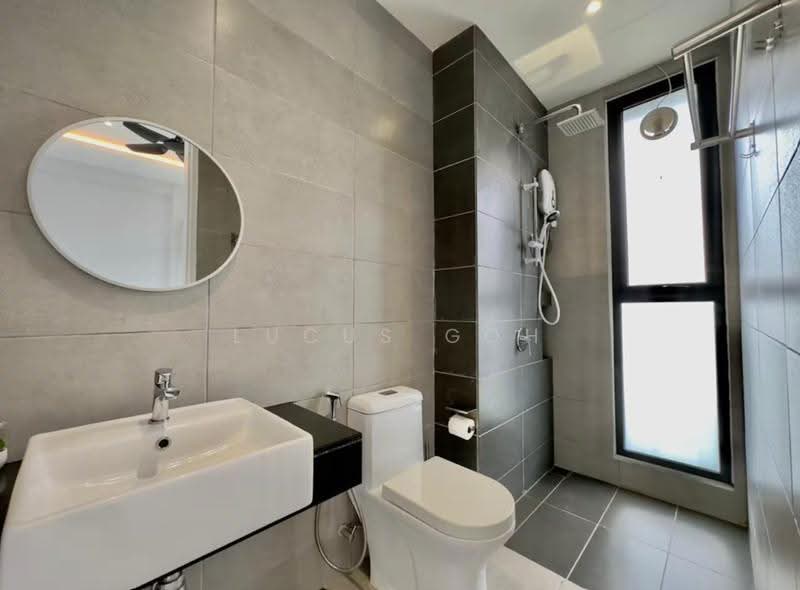 Kediaman Servis untuk Dijual di Starz Valley - Lucus Goh - Bathroom - PropertyGuru.com.my