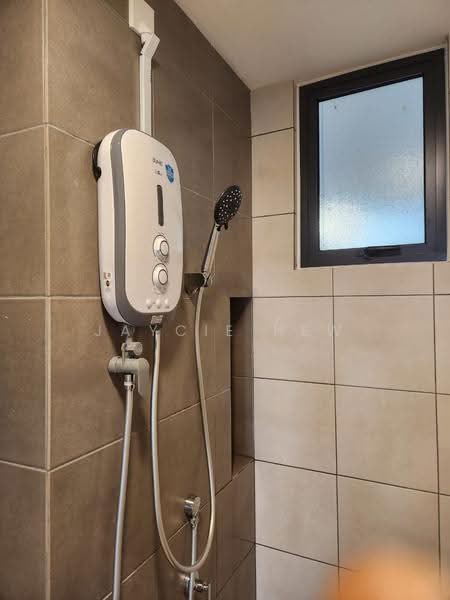 Service Residence for Rent at MIRA at Shorea Park - Jaycie Hew - Bathroom - PropertyGuru.com.my