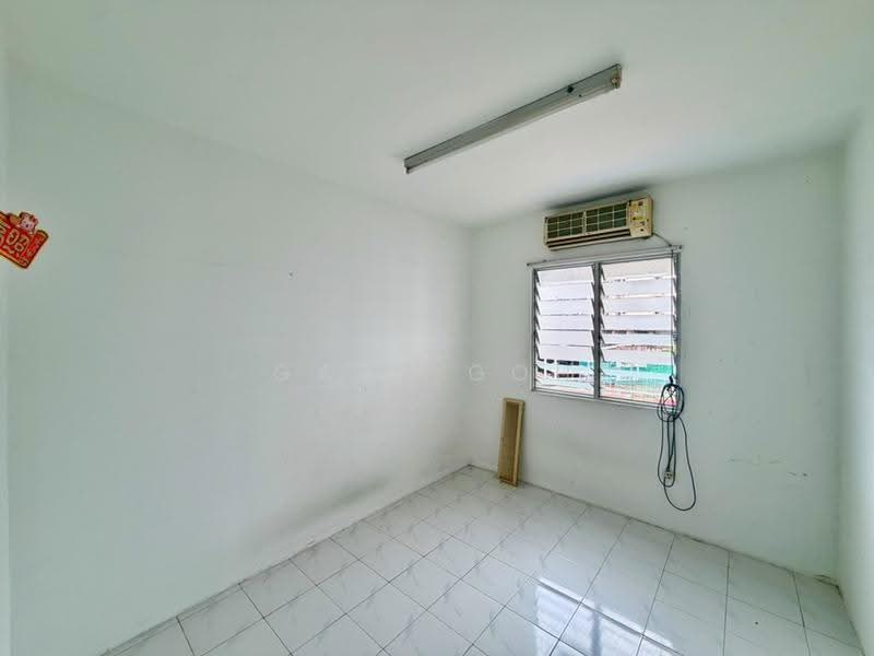 Apartment for Sale at Sri Ivori Apartment - Gary Goh - Interior - PropertyGuru.com.my