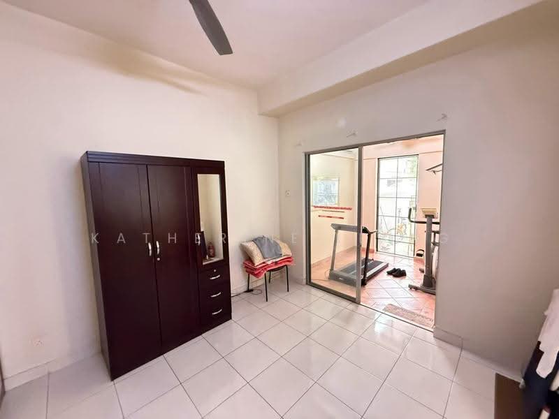 Semi-Detached House for Sale in Rawang (Selangor) - Katherine Leong - Gym - PropertyGuru.com.my