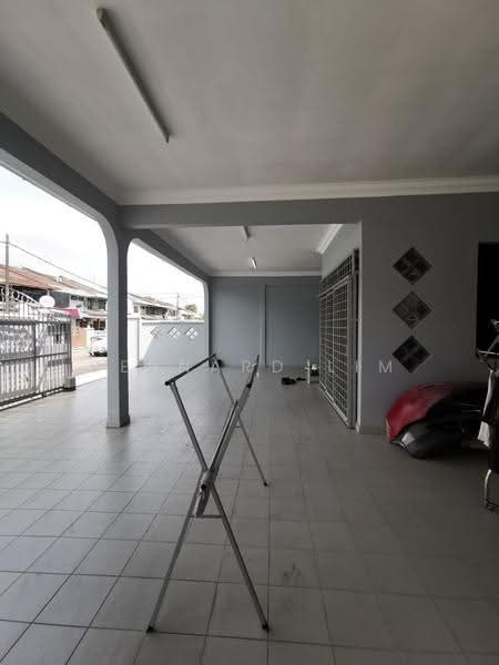 2-storey Terraced House for Sale in Taman Sri Putri (Skudai) - Bernard Lim - Exterior - PropertyGuru.com.my
