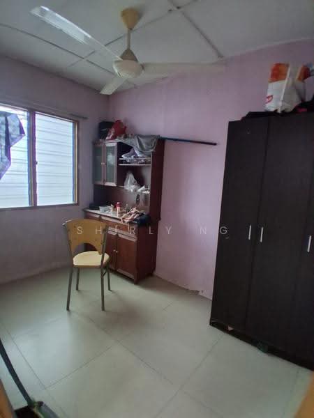 Rumah Teres 1-Tingkat untuk Dijual di Taman Bersatu (Rawang) - Shirly Ng - Bedroom - PropertyGuru.com.my