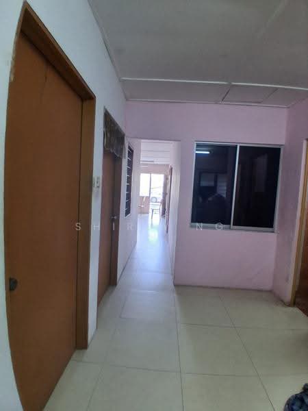 Rumah Teres 1-Tingkat untuk Dijual di Taman Bersatu (Rawang) - Shirly Ng - Corridor - PropertyGuru.com.my
