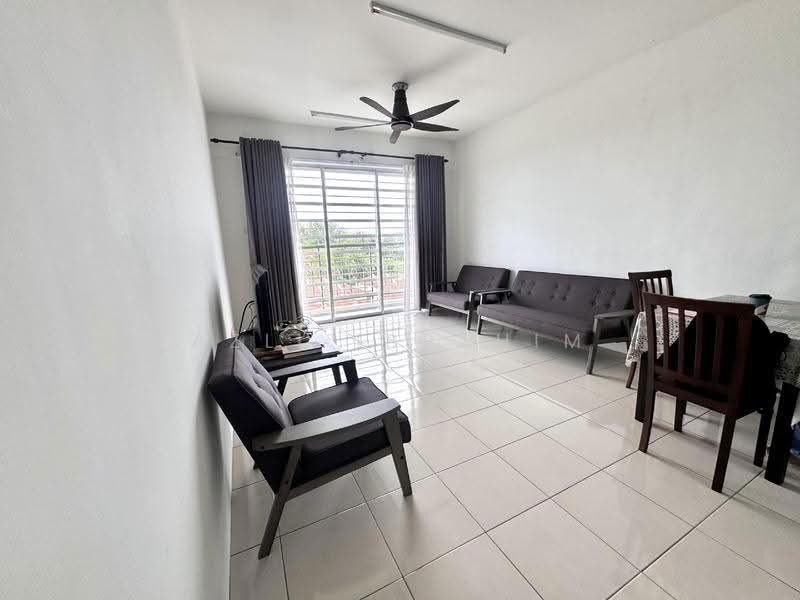 Apartment for Sale at Puncak Hijauan - Azli Ibrahim - Living Room - PropertyGuru.com.my