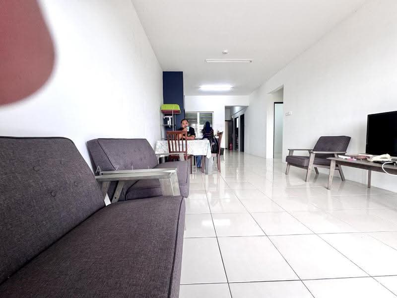 Apartment for Sale at Puncak Hijauan - Azli Ibrahim - Living Room - PropertyGuru.com.my