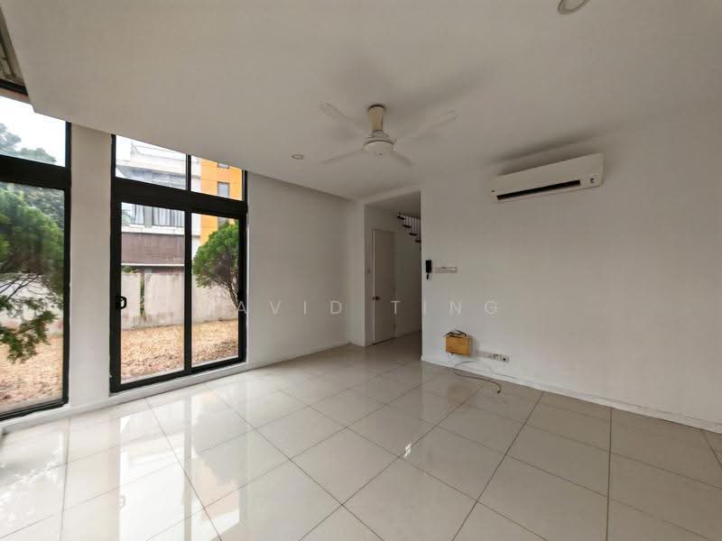 Terraced House for Sale in Lake Fields (Sungai Besi) - David Ting - Living Room - PropertyGuru.com.my