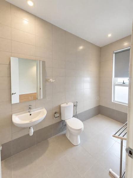 Townhouse for Rent in Kajang (Selangor) - Mac Chong - Bathroom - PropertyGuru.com.my