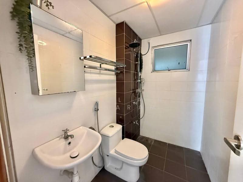 Apartment for Sale at Residensi Alam Damai (PR1MA @ Alam Damai) - Nurul Ain Muharam - Bathroom - PropertyGuru.com.my