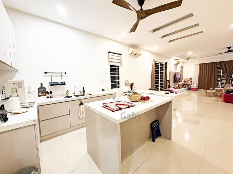 Semi-Detached House for Sale in Bukit Sungai Long (Bandar Sungai Long) - Gaby Ng - Kitchen - PropertyGuru.com.my