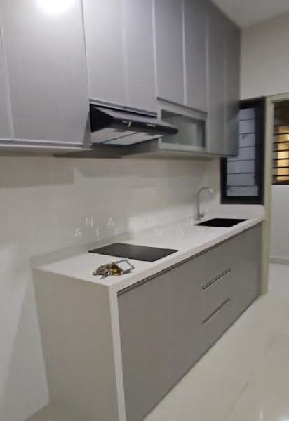 Kediaman Servis untuk Dijual di Seiring Residensi - Nazrin Affendy - Kitchen - PropertyGuru.com.my