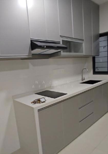 Kediaman Servis untuk Dijual di Seiring Residensi - Nazrin Affendy - Kitchen - PropertyGuru.com.my